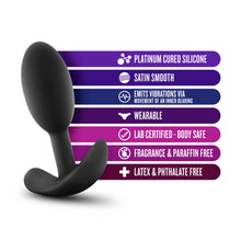 Load image into Gallery viewer, Luxe Wearable Vibra Slim Plug Small Black
