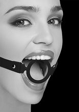 Load image into Gallery viewer, B&amp;w Silicone Ring Gag W/ Adjustable Straps
