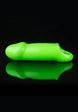 Load image into Gallery viewer, Glow Smooth Thick Stretchy Penis Sleeve Glow In The Dark
