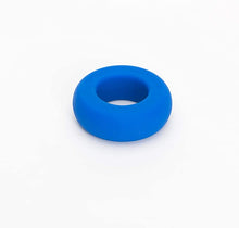 Load image into Gallery viewer, Muscle Cockring Blue
